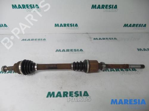 Used Right front driveshaft CITROËN C3 Picasso (SH_) 1.4 VTi 95 (SH8FSC, SH8FP0, SH8FP6) (95 hp) 31511481