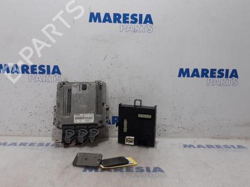 Used Engine control unit (ECU) RENAULT ESPACE IV (JK0/1_) 2.0 dCi (JK02, JK03) (131 hp) 31505290