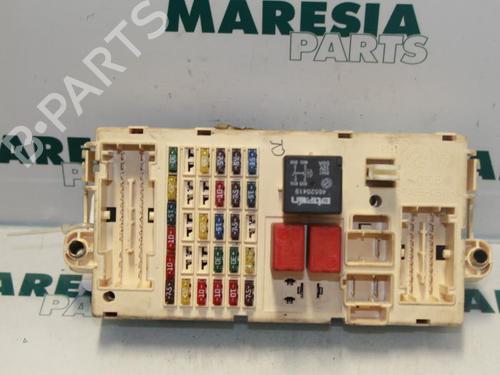 fuse-box-fiat-stilo-192_-2001-2002-2003-2004-2005-2006-2007-2008-2009-2010-31420151 main image