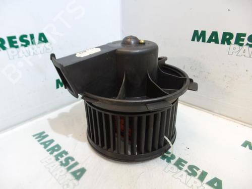 Used Heater blower motor PEUGEOT 206 Hatchback (2A/C) 1.4 i (75 hp) 31493873