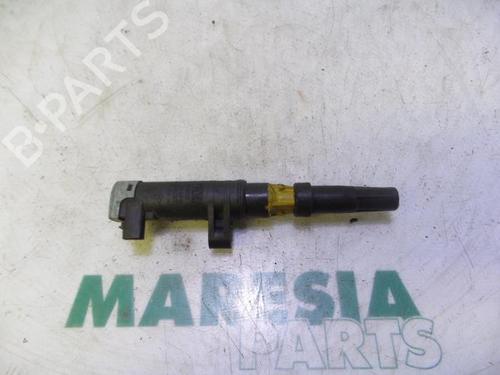 Used Ignition coil RENAULT SCÉNIC II (JM0/1_) 1.6 (JM0C, JM0J, JM1B) (113 hp) 31465770