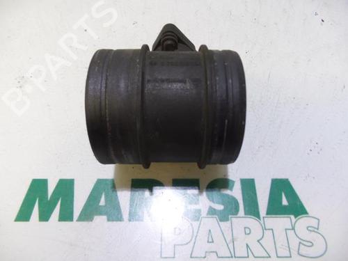 Used Mass air flow sensor ALFA ROMEO 159 Sportwagon (939_) 2.2 JTS (939BXB1B, 939BXB11) (185 hp) 31389541