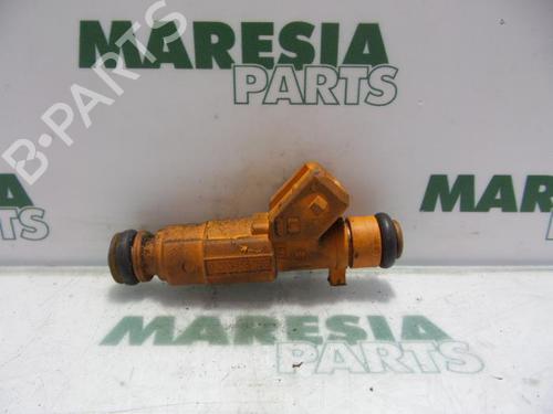 injector-alfa-romeo-156-932_-1997-1998-1999-2000-2001-2002-2003-2004-2005-31450621 main image