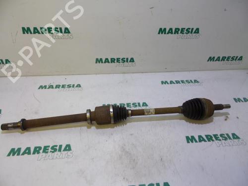 Used Right front driveshaft RENAULT SCÉNIC III (JZ0/1_) 1.4 16V (JZ0F, JZ1V) (131 hp) 31419373