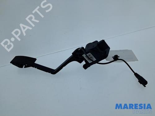 Used Pedal Pedal 38489247 38489247