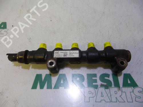 Used Injection rail Injection rail PEUGEOT 3008 I MPV (0U_) 1.6 HDi (109 hp) 31434425 31434425