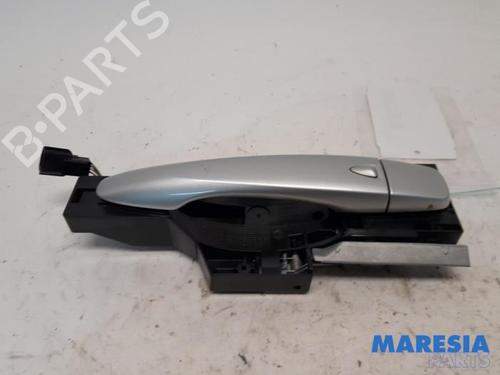Used Front right exterior door handle RENAULT KADJAR (HA_, HL_) 1.6 TCe 165 (HLMH) (163 hp) 31450272