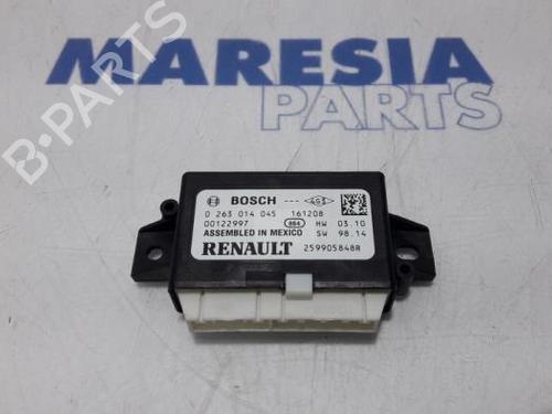 Used Electronic module RENAULT CLIO IV Grandtour (KH_) 1.5 dCi 90 (KHN3, KHN4) (90 hp) 31493208