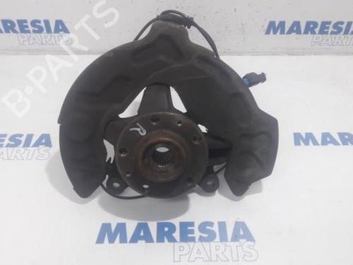 Used Right front steering knuckle PEUGEOT 508 I (8D_) 1.6 HDi (112 hp) 31419359
