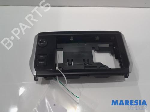 Used Control unit PEUGEOT 208 I (CA_, CC_) 1.2 VTI 82 (82 hp) 31413658