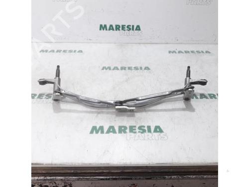 Used Front wipers mechanism FIAT TALENTO Van (296_) 1.6 D (145 hp) 31520187