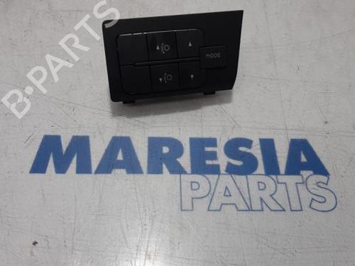 Used Switch PEUGEOT BOXER Van 3.0 HDi 160 (156 hp) 31505382