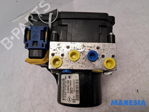 Used ABS pump RENAULT GRAND SCÉNIC III (JZ0/1_) 2.0 16V (JZ0G) (140 hp) 31473331