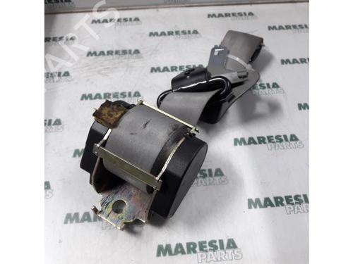 rear-right-seatbelt-renault-scenic-i-mpv-ja01_-fa0_-1999-2000-2001-2002-2003-2004-2005-2006-2007-2008-2009-2010-31390439 main image