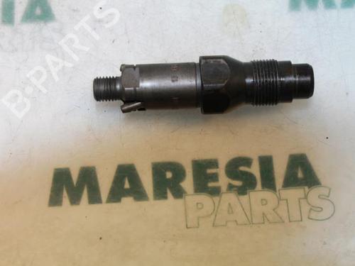 injector-peugeot-306-hatchback-7a-7c-n3-n5-1993-1994-1995-1996-1997-1998-1999-2000-2001-2002-2003-31473330 main image
