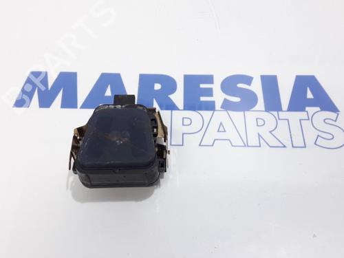 Elektronisk sensor PEUGEOT 2008 I (CU_) 1.2 THP 130 / PureTech 130 (130 hp) 31470038
