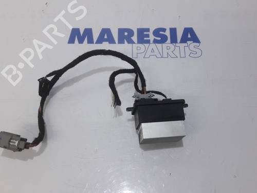 Used Electronic sensor RENAULT CLIO IV (BH_) 0.9 TCe 90 (BHNF, BHMA, BHMH, BHJK, BHJR) (90 hp) 31507762