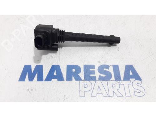 Used Ignition coil FIAT 500 (312_) 0.9 (312AXG1A, 312.AXG11) (86 hp) 31432982