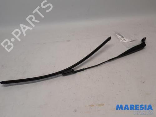 front-windshield-wiper-arm-fiat-500-312_-2007-31425603 main image