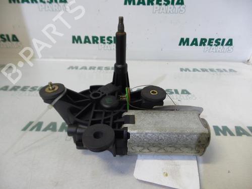 Used Rear wiper motor FIAT STILO (192_) 1.2 16V (192_XA1B) (80 hp) 31446396
