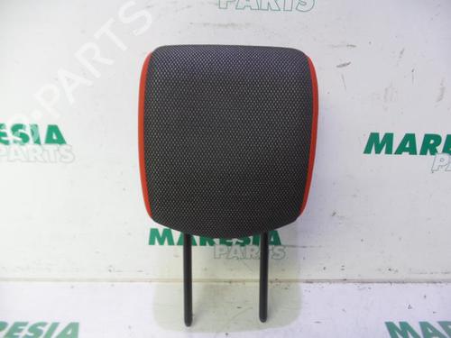 Used Headrest RENAULT CLIO III (BR0/1, CR0/1) 1.2 16V (BR0P, CR0P) (101 hp) 31495808