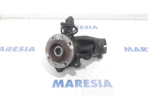 Used Right front steering knuckle CITROËN C3 II (SC_) 1.6 VTi 120 (120 hp) 31504937