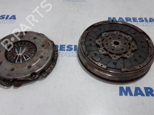 Used Flywheel PEUGEOT 308 II (LB_, LP_, LW_, LH_, L3_) 1.2 THP 130 (131 hp) 31463151