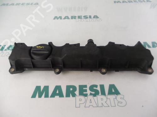 Used Valve cover PEUGEOT 307 (3A/C) 1.6 16V (109 hp) 31459215