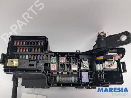 Fuse box PEUGEOT 108 1.0 VTi | BP37992354E1  - Image 5