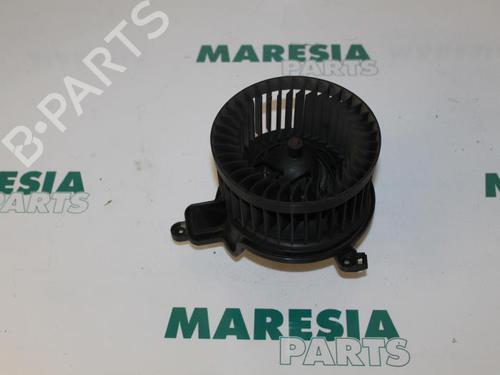 Varmeblæser PEUGEOT PARTNER Box Body/MPV (5_, G_) 1.9 D (69 hp) 31530296