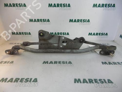 Used Front wipers mechanism PEUGEOT 106 I (1A, 1C) 1.0 (50 hp) 31416790