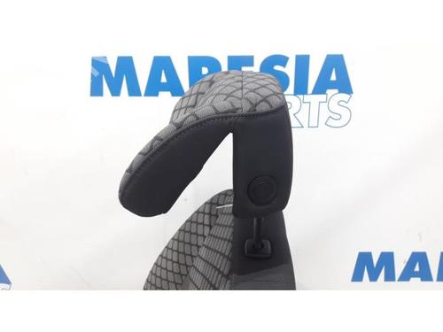 Left front seat RENAULT SCÉNIC III (JZ0/1_) 1.5 dCi | BP31456211C15 