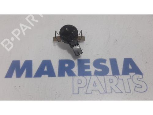 Used Electronic sensor PEUGEOT 308 SW II (LC_, LJ_, LR_, LX_, L4_) 1.6 BlueHDi 120 (120 hp) 31489388