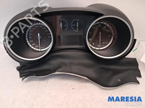 Used Instrument cluster ALFA ROMEO GIULIETTA (940_) 1.4 TB (940FXB1A, 940FXB11) (170 hp) 31419387