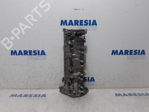 Used Valve cover RENAULT MEGANE IV Grandtour (K9A/M/N_) 1.3 TCe 115 (K9N9) (116 hp) 31387861