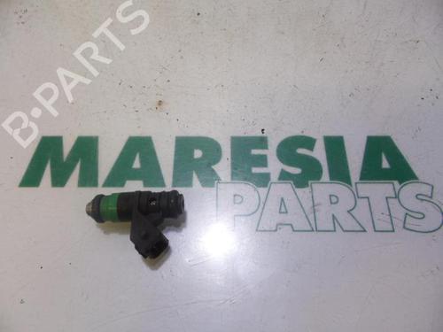Used Injector RENAULT SCÉNIC II (JM0/1_) 2.0 (JM05, JM0U, JM1N, JM1U, JM2V) (135 hp) 31446894