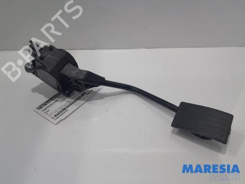 Used Electronic module CITROËN C5 III (RD_) 1.6 THP 155 (RD5FV8, RD5FNA) (156 hp) 31415989