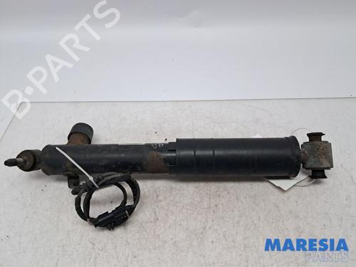 Used Right rear shock absorber Right rear shock absorber 37034459 37034459