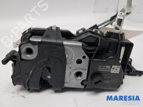 Used Electronic module Electronic module PEUGEOT 208 II (UB_, UP_, UW_, UJ_) 1.2 PureTech 100 (101 hp) 40093222 40093222