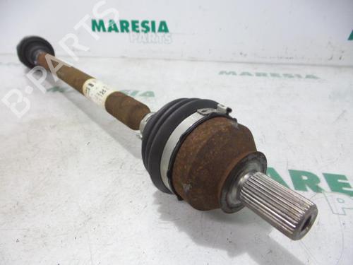 Right rear driveshaft RENAULT TWINGO III (BCM_, BCA_) 1.0 SCe 70 | BP31504429M41