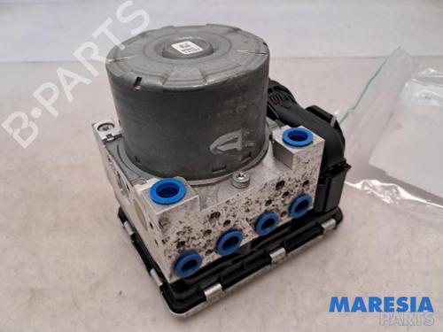 Used ABS pump RENAULT SCÉNIC IV (J9_) 1.3 TCe 140 (140 hp) 31506476