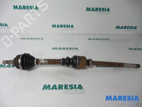 Used Right front driveshaft CITROËN XSARA PICASSO (N68) 1.8 16V (115 hp) 31477406
