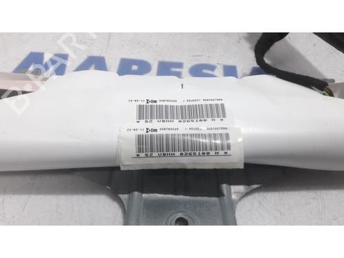Left curtain airbag PEUGEOT 3008 I MPV (0U_) 1.6 THP | BP31422958C11