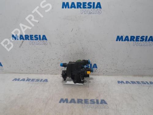 Used Thermostat housing CITROËN C4 Grand Picasso II (DA_, DE_) 1.2 THP 130 (130 hp) 31528527