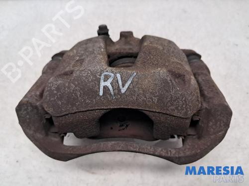 Used Right front brake caliper FIAT GRANDE PUNTO (199_) 1.4 (199AXB11, 199AXB1A, 199BXB1A, 199AXL1A) (77 hp) 31485764