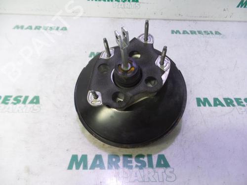 Used Servo brake RENAULT CLIO III (BR0/1, CR0/1) 1.2 16V (BR02, BR0J, BR11, CR02, CR0J, CR11) (75 hp) 31485430