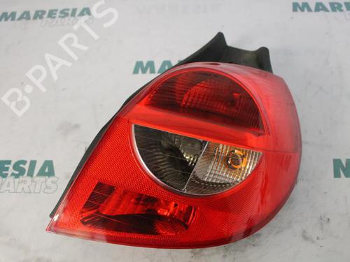 right-taillight-renault-clio-iii-br01-cr01-2005-2006-2007-2008-2009-2010-2011-2012-2013-2014-31522334 main image