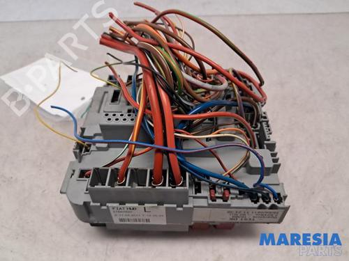 Fuse box ALFA ROMEO GIULIETTA (940_) 1.4 TB (940FXB1A, 940FXB11) | BP31455964E1