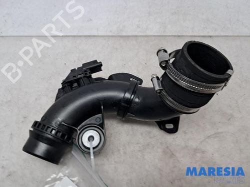 Used Pipe PEUGEOT 5008 II (MC_, MJ_, MR_, M4_) 1.2 THP (MRHNYH, MRHNYW, MRHNSJ, MRHNSU, MRHNSM) (131 hp) 31488106