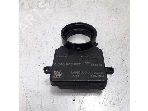 Used Electronic sensor FIAT QUBO (225_) 1.3 D Multijet (225CXB1A, 225AXB1A, 225CXB11, 225AXB11,... (75 hp) 31467566